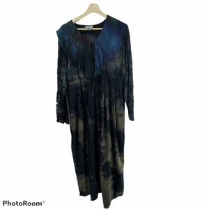 VELVET AND LACE FLORAL VINTAGE DRESS